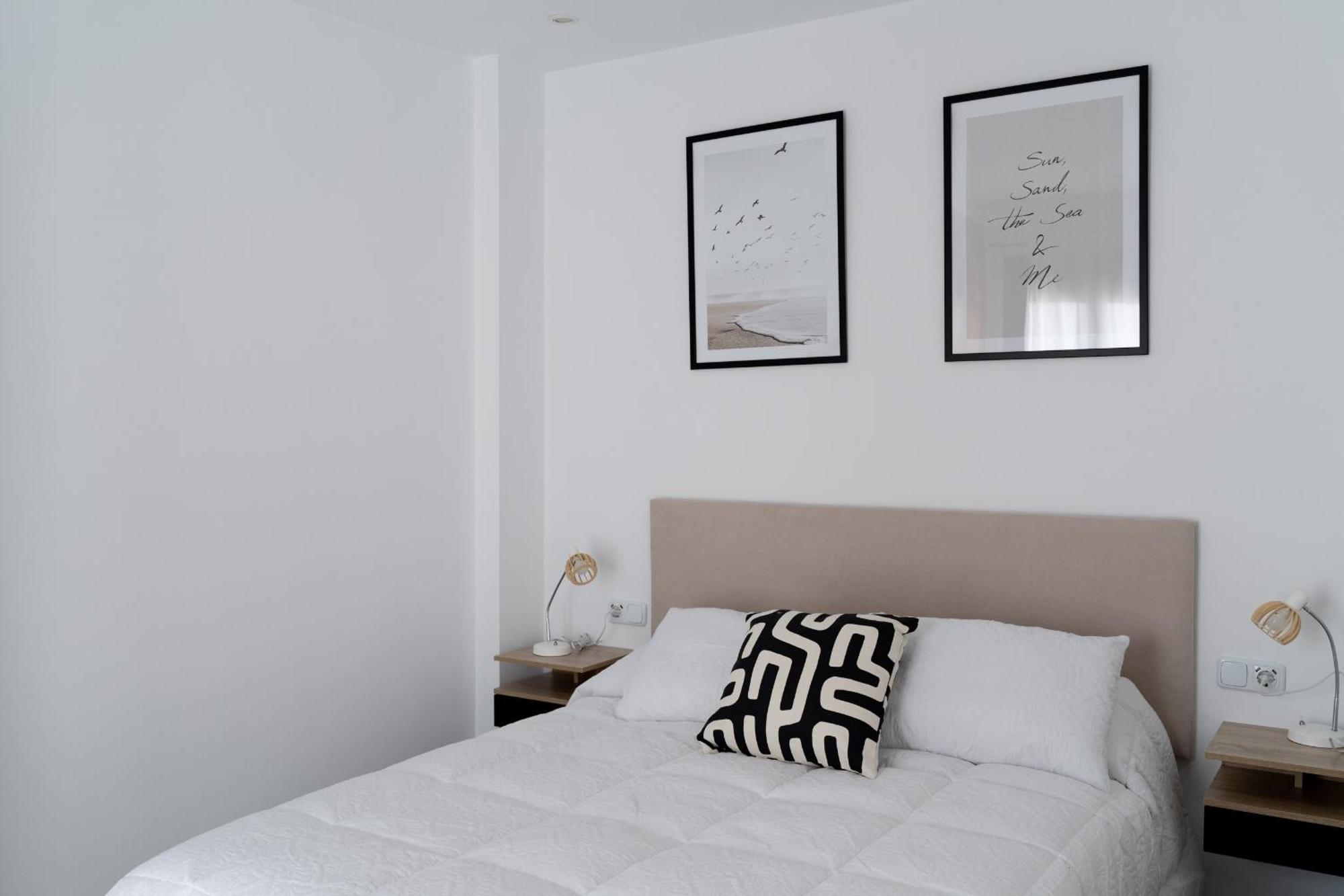 Apartamentos La Vista Конил-де-ла-Фронтера Екстериор снимка